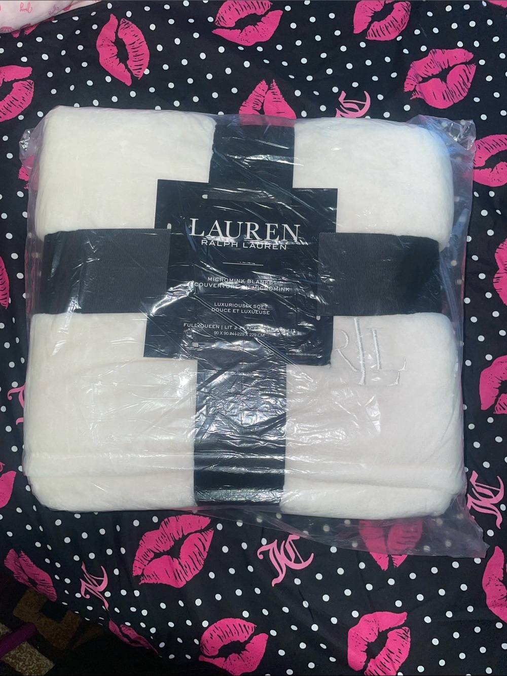Lauren Ralph Lauren Hollywood Cream Plush Microfiber Throw Blanket